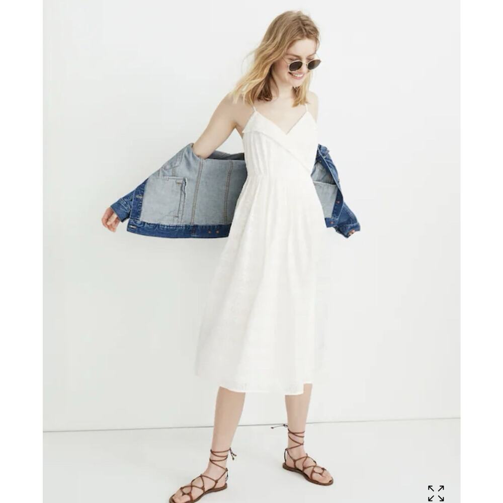 Madewell Embroidered Pleated Wrap Dress Size Small Midi‎ Length